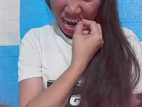 fanchunn online show from 5, 10, 2025