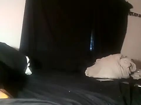 Snapshot of LusciousKandy chatting on 18, 6, 2026 LusciousKandy online show from 18, 6, 2026
