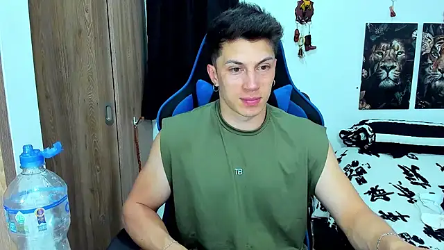 javiersexymann online show from 11, 2, 2025