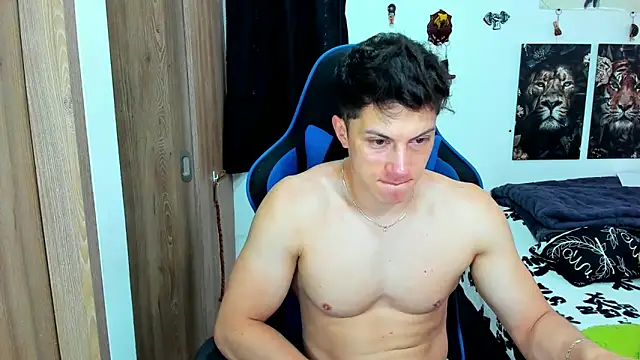 javiersexymann online show from 17, 2, 2025