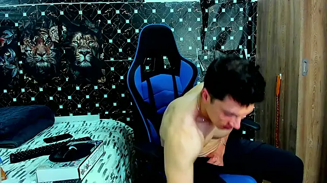 Snapshot of javiersexymann chatting on 15, 5, 2026 javiersexymann online show from 15, 5, 2026
