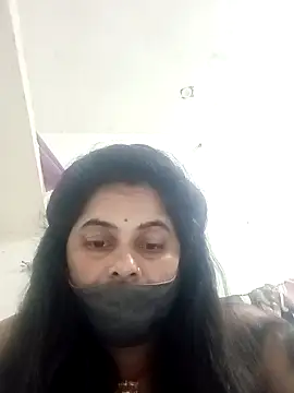 Snapshot of JULEE-740 chatting on 5, 10, 2025 JULEE-740 online show from 5, 10, 2025