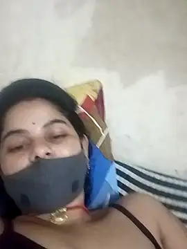 Snapshot of JULEE-740 chatting on 14, 10, 2025 JULEE-740 online show from 14, 10, 2025