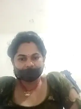 Snapshot of JULEE-740 chatting on 23, 10, 2025 JULEE-740 online show from 23, 10, 2025