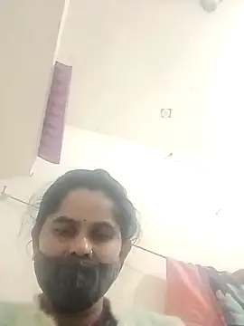 Snapshot of JULEE-740 chatting on 14, 11, 2025 JULEE-740 online show from 14, 11, 2025