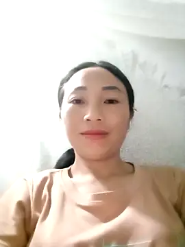 lucybaby00 online show from 6, 11, 2025