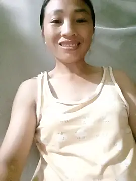Snapshot of lucybaby00 chatting on 12, 7, 2026 lucybaby00 online show from 12, 7, 2026