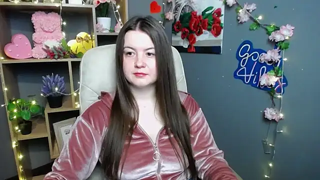 MavkaCute online show from 25, 5, 2026