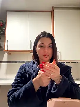 NoeliaGarcia17 online show from 18, 1, 2026