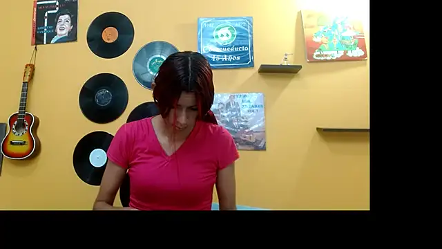 skinnyverus18 online show from 11, 10, 2025