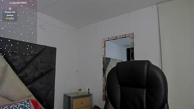 Snapshot of SaraWagner_ chatting on 19, 1, 2026 SaraWagner online show from 19, 1, 2026