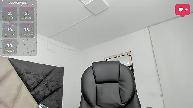 Snapshot of SaraWagner_ chatting on 13, 3, 2026 SaraWagner online show from 13, 3, 2026