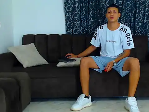 Snapshot of jefferson_exotic21 chatting on 3, 12, 2025 jefferson exotic21 online show from 3, 12, 2025