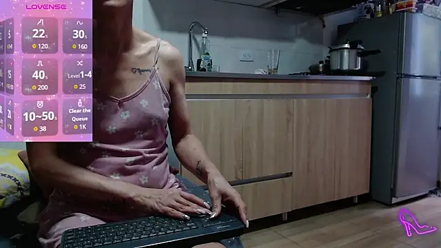 AllysonStonne online show from 10, 4, 2026