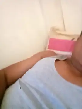 Snapshot of Suranga-55 chatting on 14, 10, 2025 Suranga-55 online show from 14, 10, 2025