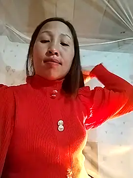 cute love00 online show from 3, 12, 2025