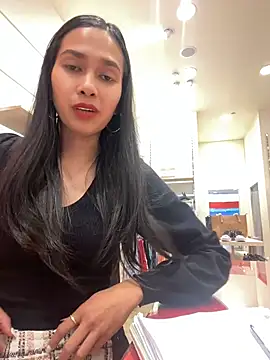 RoseMorena72925 online show from 22, 7, 2026