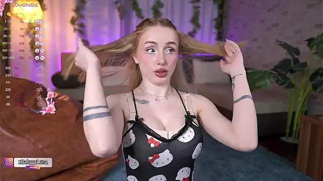 BabyyyLunaX online show from 12, 5, 2026