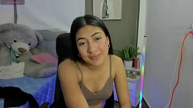 Allison 19   online show from 5, 12, 2025