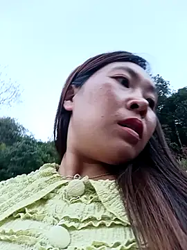 vivi cute online show from 12, 10, 2025