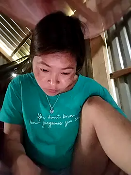 vivi cute online show from 15, 10, 2025