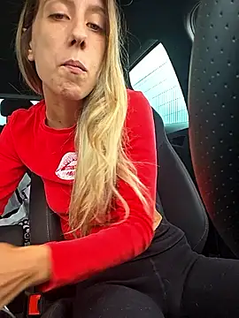 Snapshot of PetiteSecrets chatting on 26, 10, 2025 PetiteSecrets online show from 26, 10, 2025