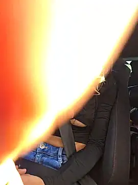 Snapshot of PetiteSecrets chatting on 5, 12, 2025 PetiteSecrets online show from 5, 12, 2025