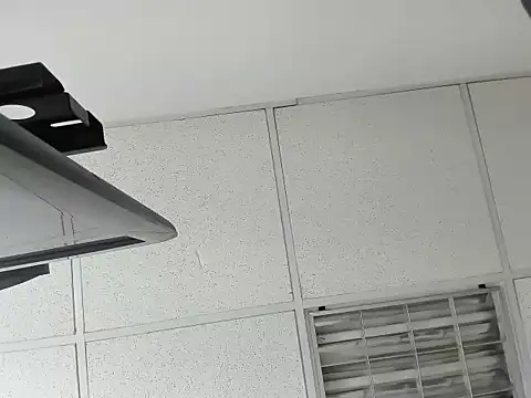 Aisha hotts777 online show from 11, 2, 2026