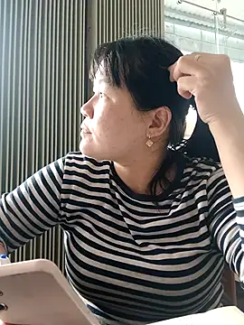  Babyrose  online show from 12, 10, 2025