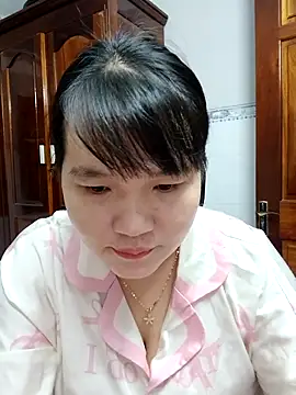  Babyrose  online show from 13, 10, 2025