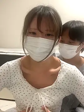 Snapshot of reon_reonreon chatting on 11, 11, 2025 reon reonreon online show from 11, 11, 2025