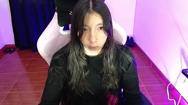 Snapshot of ScarlettShirahoshi chatting on 12, 9, 2025 ScarlettShirahoshi online show from 12, 9, 2025