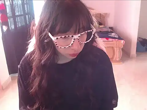 ScarlettShirahoshi online show from 19, 2, 2026