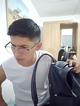 Snapshot of Ajhg98 chatting on 20, 3, 2026 Ajhg98 online show from 20, 3, 2026