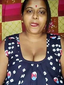 Hot-Show2 online show from 29, 10, 2025