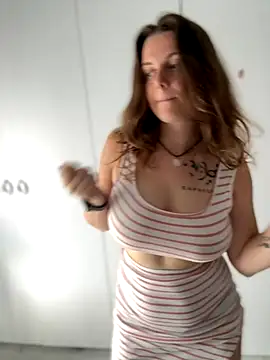 TenderLaGlamor online show from 24, 9, 2025