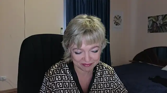 Snapshot of Rosette_Pricky chatting on 12, 9, 2025 Rosette Pricky online show from 12, 9, 2025