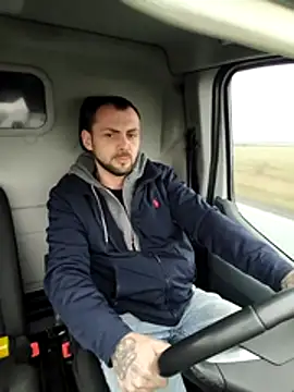 papichulo0099 online show from 10, 2, 2026