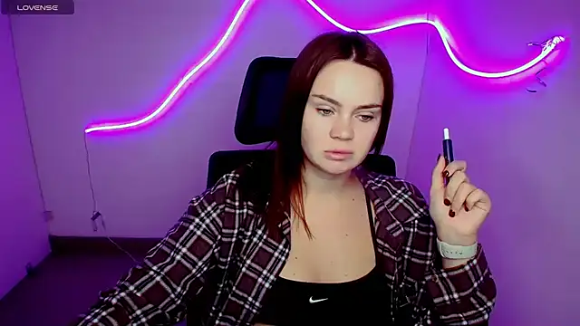 Bonny Candy online show from 15, 9, 2025