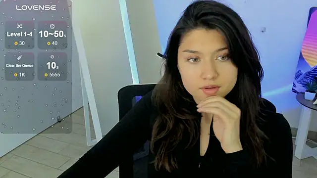 Sandra Curly online show from 16, 10, 2025