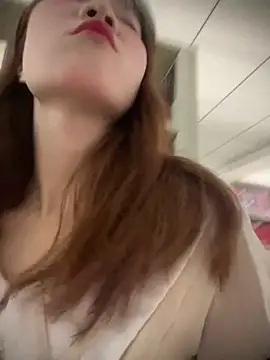 littleqiu online show from 12, 9, 2025