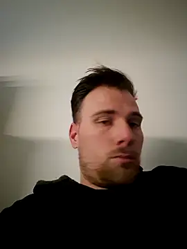 mrlyuis online show from 3, 3, 2026