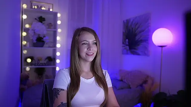 Snapshot of Cindy_Grey chatting on 23, 9, 2025 Cindy Grey online show from 23, 9, 2025