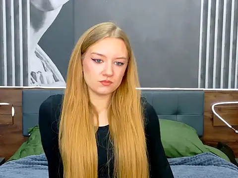 DarcyWilsy online show from 7, 11, 2025