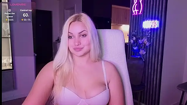 Snapshot of adrelaxina chatting on 3, 12, 2025 adrelaxina online show from 3, 12, 2025