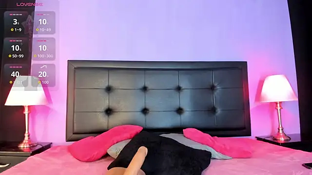 BustyGlow online show from 10, 5, 2026