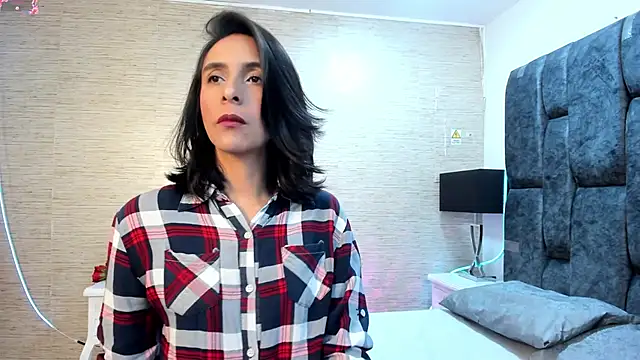 MiaAmore  online show from 15, 11, 2025