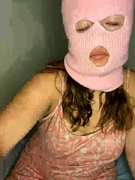 Snapshot of destiny69col chatting on 2, 10, 2025 destiny69col online show from 2, 10, 2025