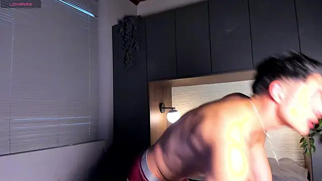 AustinJones  online show from 4, 10, 2025