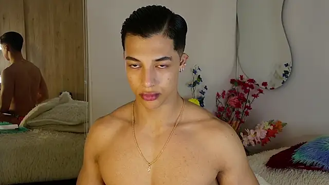 Troye Williams online show from 3, 7, 2026